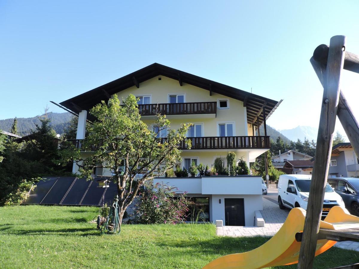 Appartementhaus Bergland Obsteig Eksteriør bilde